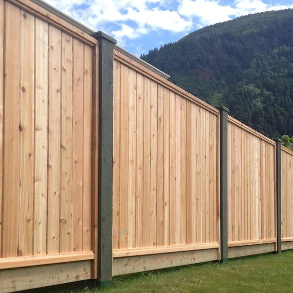 WOODEN FENCES